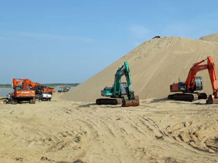 nisip constructii