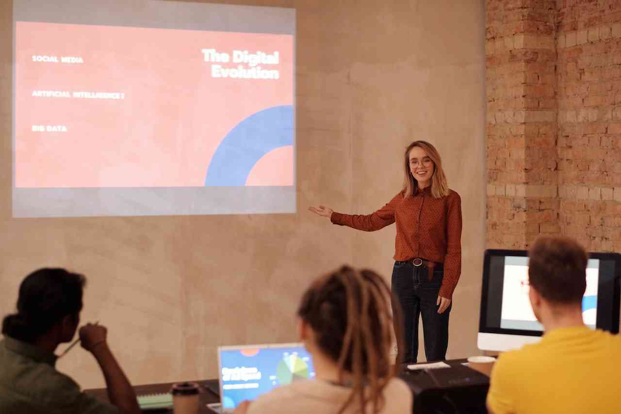 Curs Engleza Eficient Metode Avansate pentru Învățarea Rapidă a Englezei