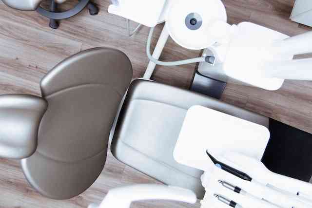 implant dentar fast&fixed