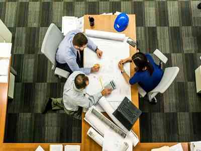 administrare roviniete parc auto